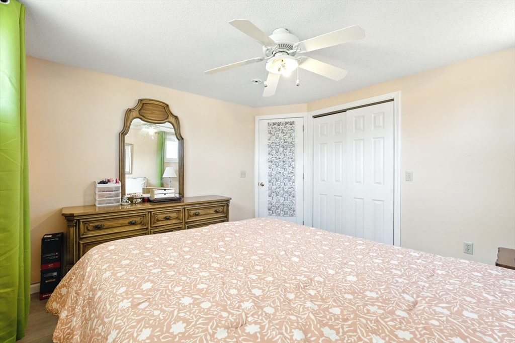 28 Dutton Street Springfield, MA 01151 - Photo 27 of 37