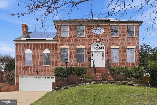 $1,699,990 | 5509 10th Street North, Arlington, VA 22205