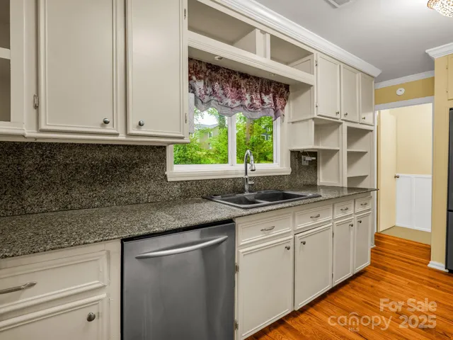 $399,900 | 95 Whitney Avenue, Tryon, NC 28782