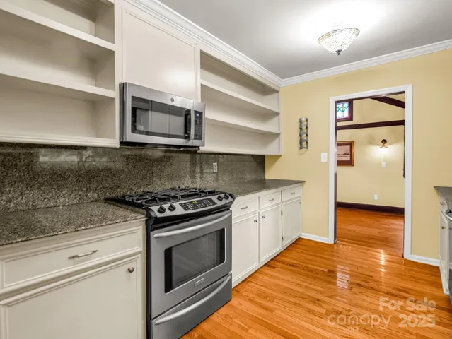 $399,900 | 95 Whitney Avenue, Tryon, NC 28782