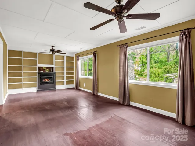 $399,900 | 95 Whitney Avenue, Tryon, NC 28782