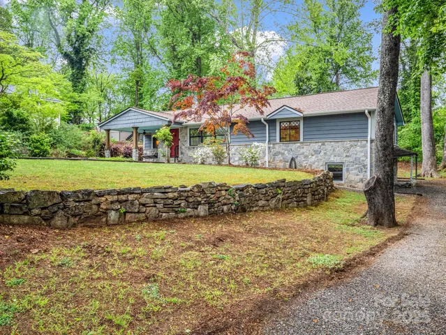 $399,900 | 95 Whitney Avenue, Tryon, NC 28782