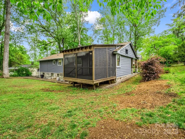 $399,900 | 95 Whitney Avenue, Tryon, NC 28782