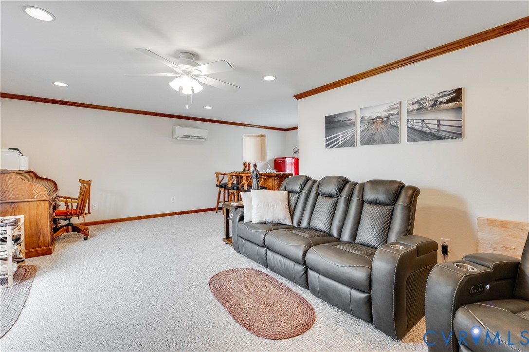 11802 Deep Point Lane Gloucester, VA 23061 - Photo 19 of 40