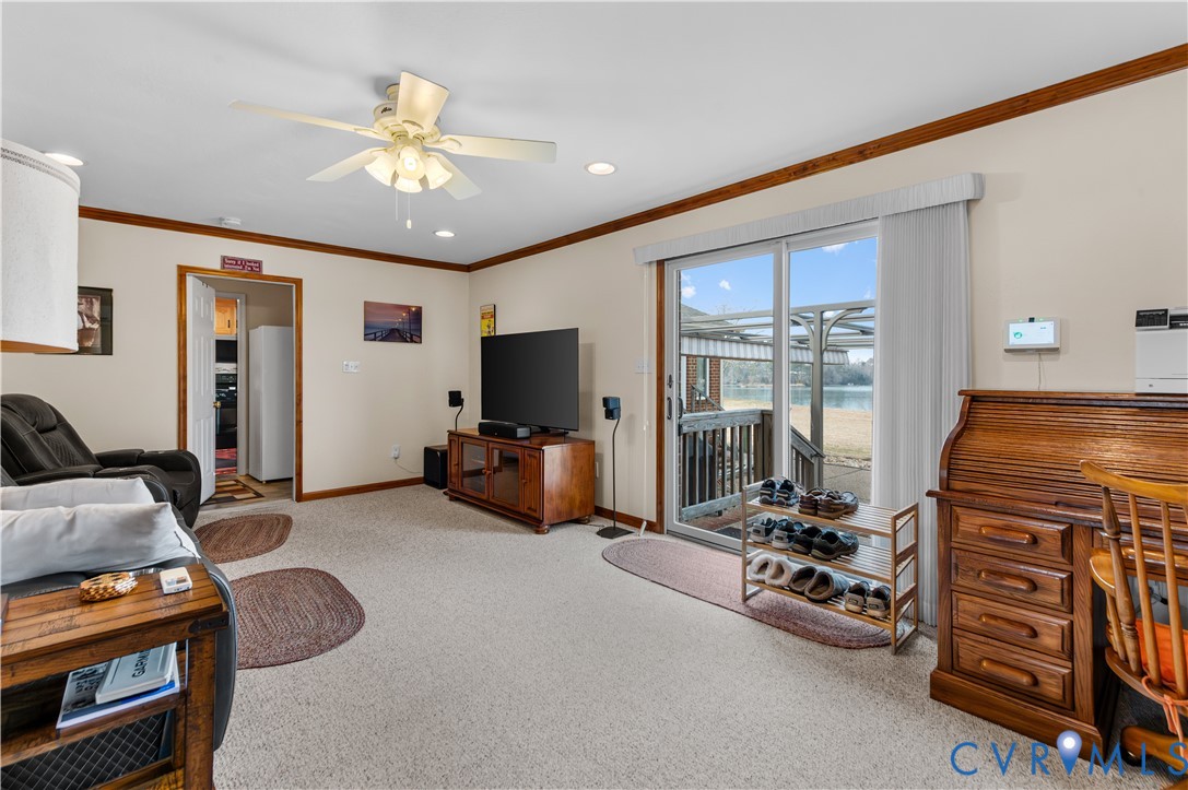 11802 Deep Point Lane Gloucester, VA 23061 - Photo 20 of 40