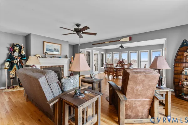 $750,000 | 11802 Deep Point Lane, Gloucester, VA 23061