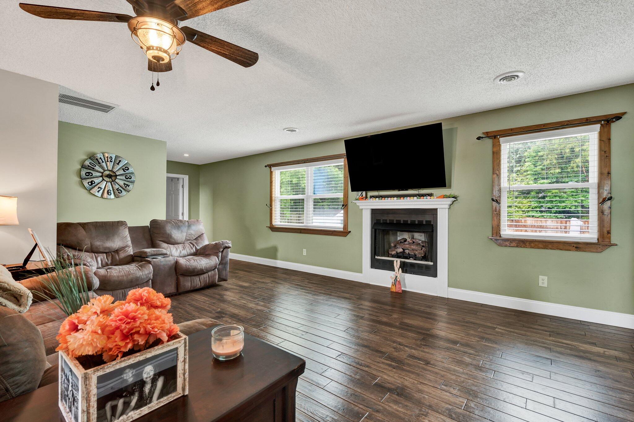 1023 Old Charleston Road Northeast Cleveland, TN 37312 - Photo 14 of 52 36-web-or-mls-DSC07836