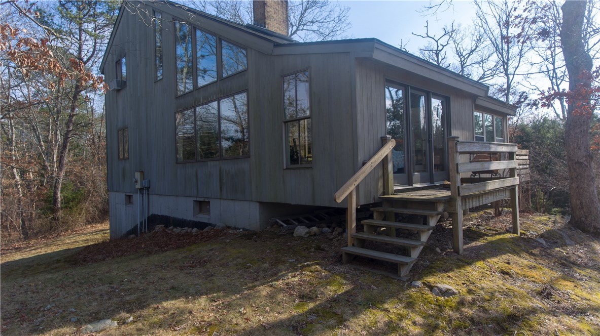 6 Blue Ribbon Road Richmond, RI 02812 - Photo 4 of 37