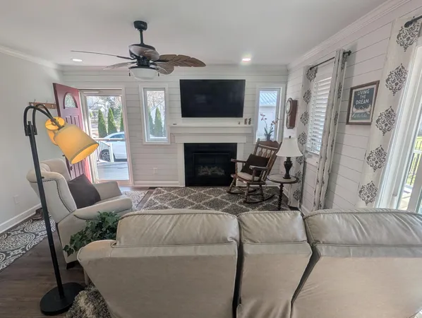 $2,600 | 4125 Spruce Street, Delavan, WI 53115