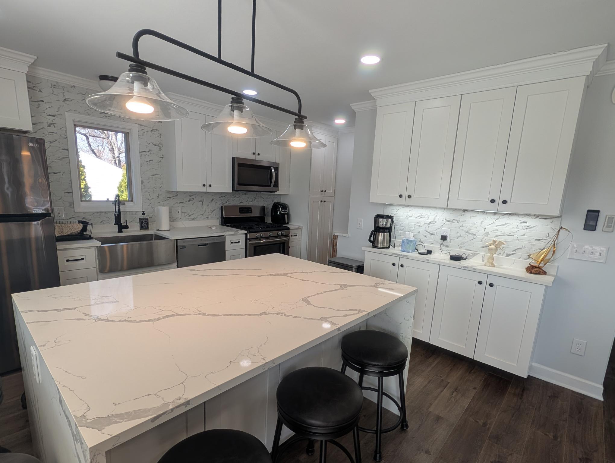 4125 Spruce Street Delavan, WI 53115 - Photo 18 of 25 Kitchen