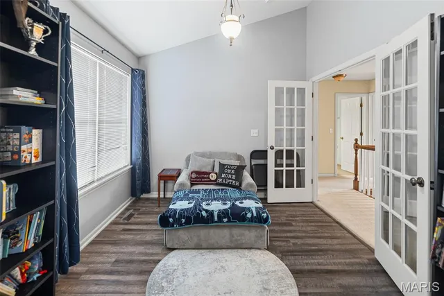 $349,900 | 709 Wild Horse Creek Drive, Fairview Heights, IL 62208