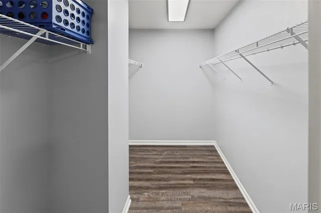 $349,900 | 709 Wild Horse Creek Drive, Fairview Heights, IL 62208