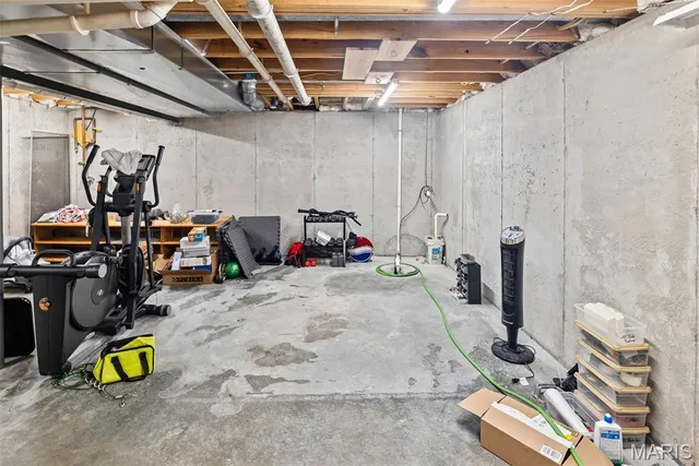 $364,900 | 709 Wild Horse Creek Drive, Fairview Heights, IL 62208