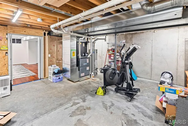 $364,900 | 709 Wild Horse Creek Drive, Fairview Heights, IL 62208