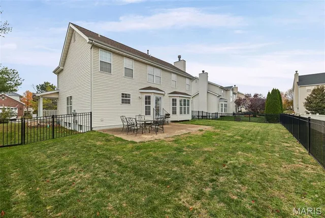 $364,900 | 709 Wild Horse Creek Drive, Fairview Heights, IL 62208