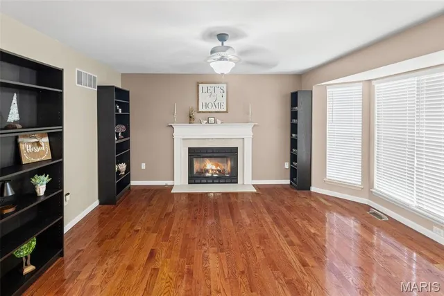 $349,900 | 709 Wild Horse Creek Drive, Fairview Heights, IL 62208