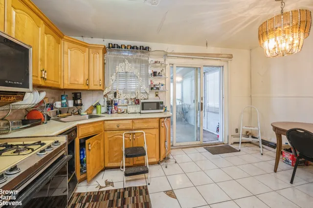 $499,000 | 1010 East 230th Street | Wakefield