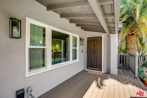 $1,995,000 | 11819 Pacific Avenue, Los Angeles, CA 90066