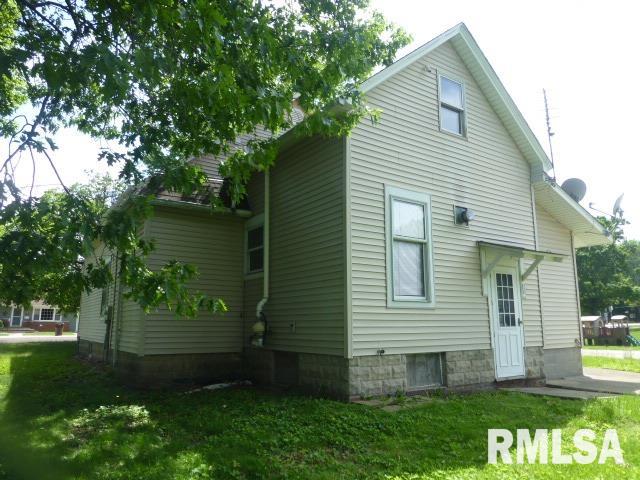 121 East Fortune Street Virden, IL 62690 - Photo 23 of 24