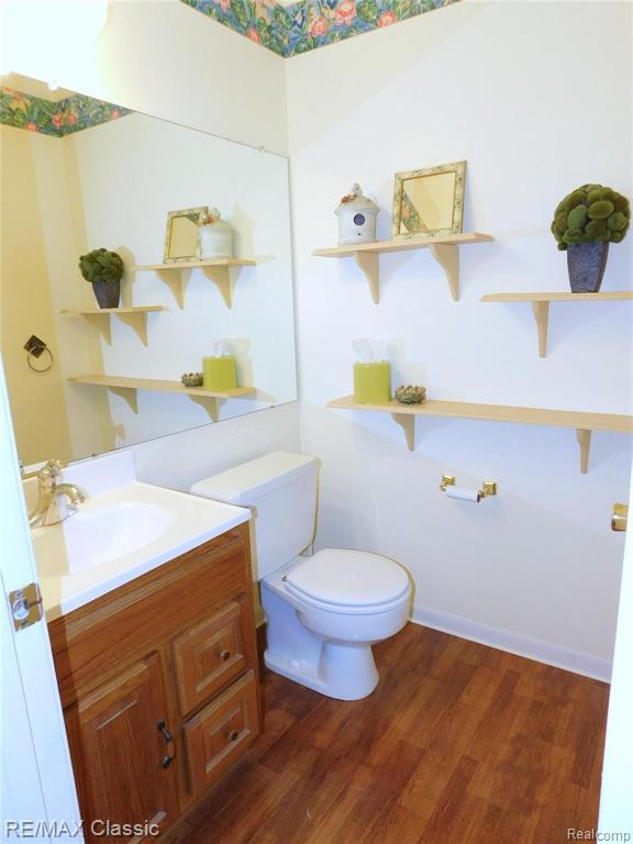 30179 Richmond Road Farmington Hills, MI 48334 - Photo 22 of 37