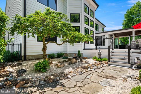 $1,399,999 | 3219 Sarum Farm Lane, Garnet Valley, PA 19060