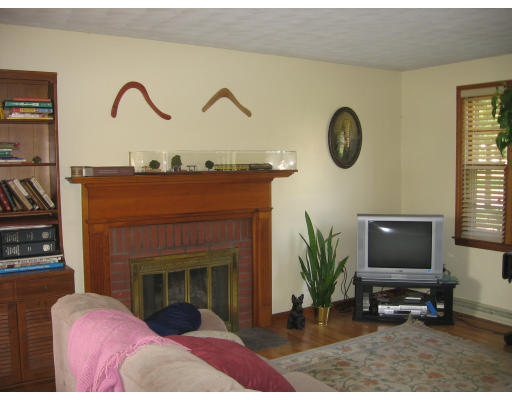 20 Herrman Street West Springfield, MA 01089 - Photo 3 of 3 Gallery Image 3
