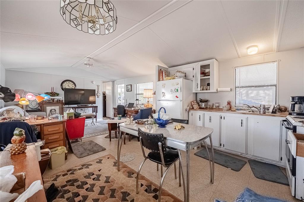 126 Ridge Manor Drive Lake Wales, FL 33853 - Photo 9 of 21