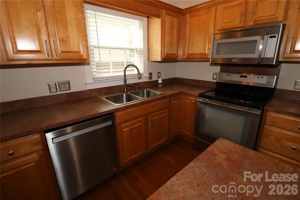 $2,150 | 166 Oak Haven Place Northwest, Concord, NC 28027