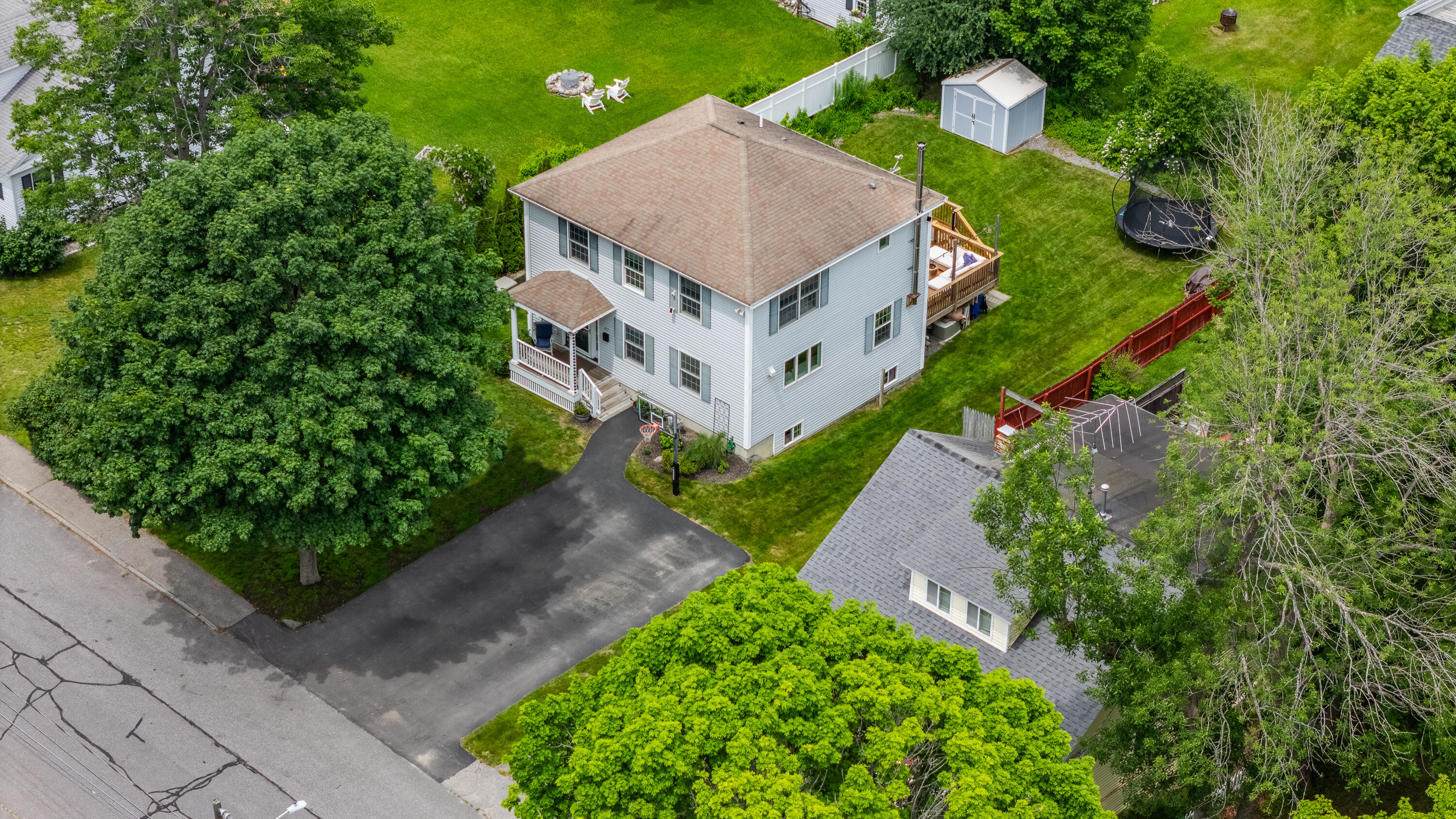 211 Oak Street Bath, ME 04530 - Photo 2 of 102 211 Oak Street Bath 008