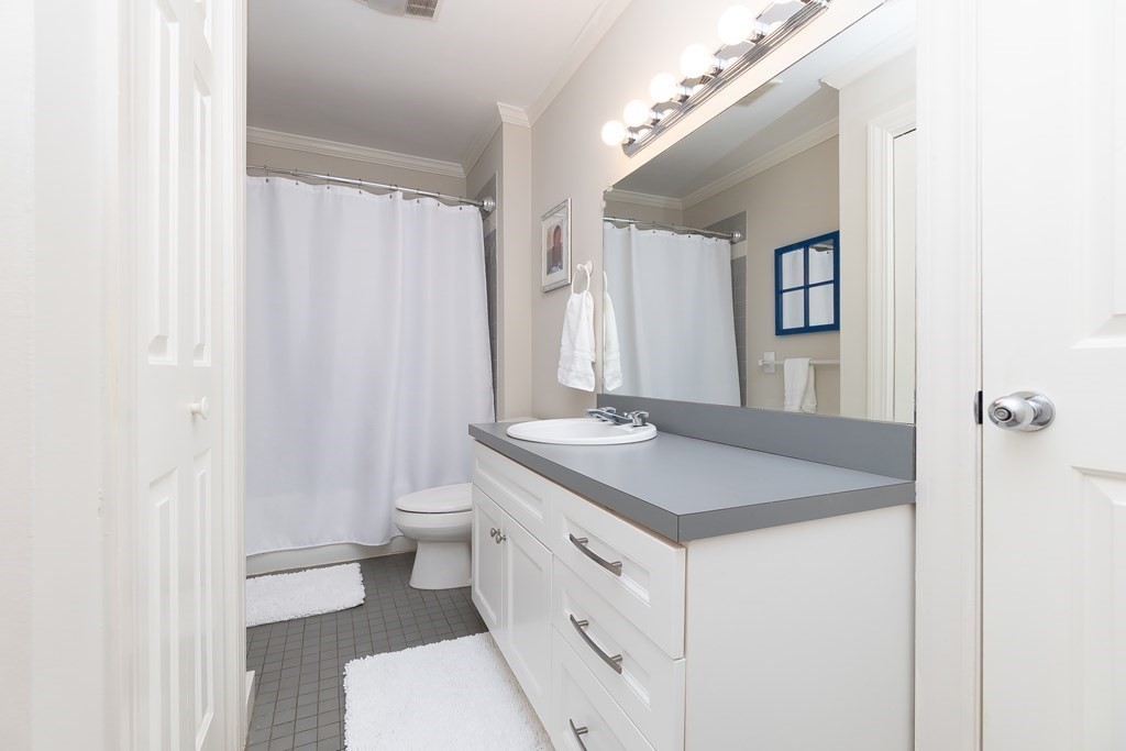 192 Chestnut Avenue, Unit E Boston, MA 02130 - Photo 23 of 35