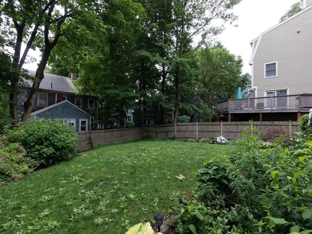 192 Chestnut Avenue, Unit E Boston, MA 02130 - Photo 27 of 35