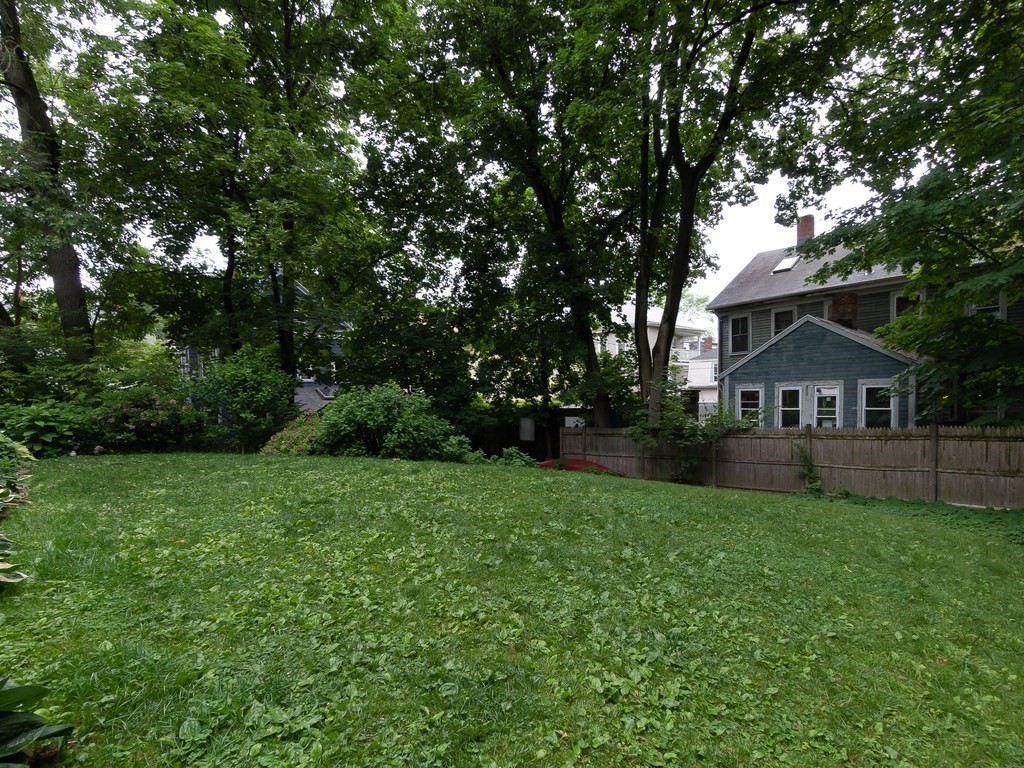 192 Chestnut Avenue, Unit E Boston, MA 02130 - Photo 28 of 35