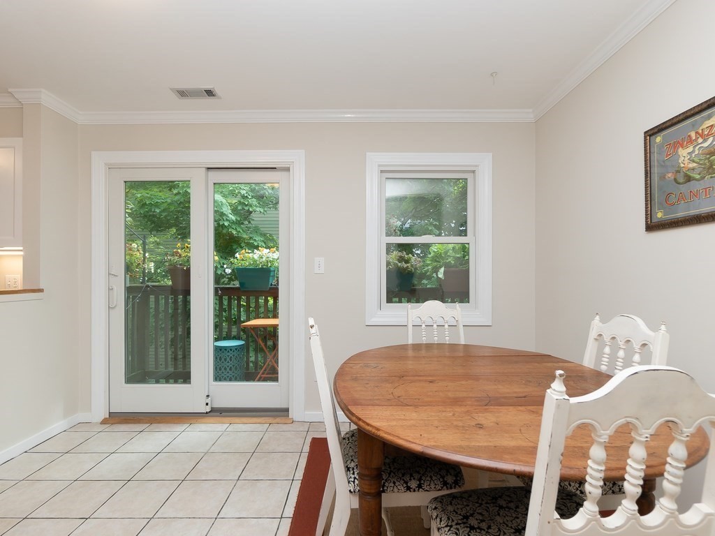 192 Chestnut Avenue, Unit E Boston, MA 02130 - Photo 9 of 35