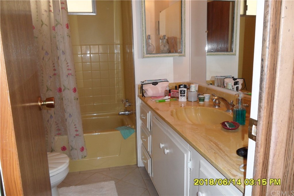 8651 Foothill Rancho Cucamonga Ca, Unit 14 Rancho Cucamonga, CA 91730 - Photo 5 of 8 Gallery Image 5