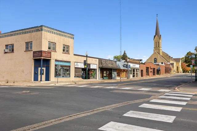 $594,990 | 714 Winterberry Lane, Waconia, MN 55387