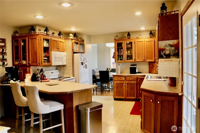 $709,000 | 924 East Grover Street, Lynden, WA 98264