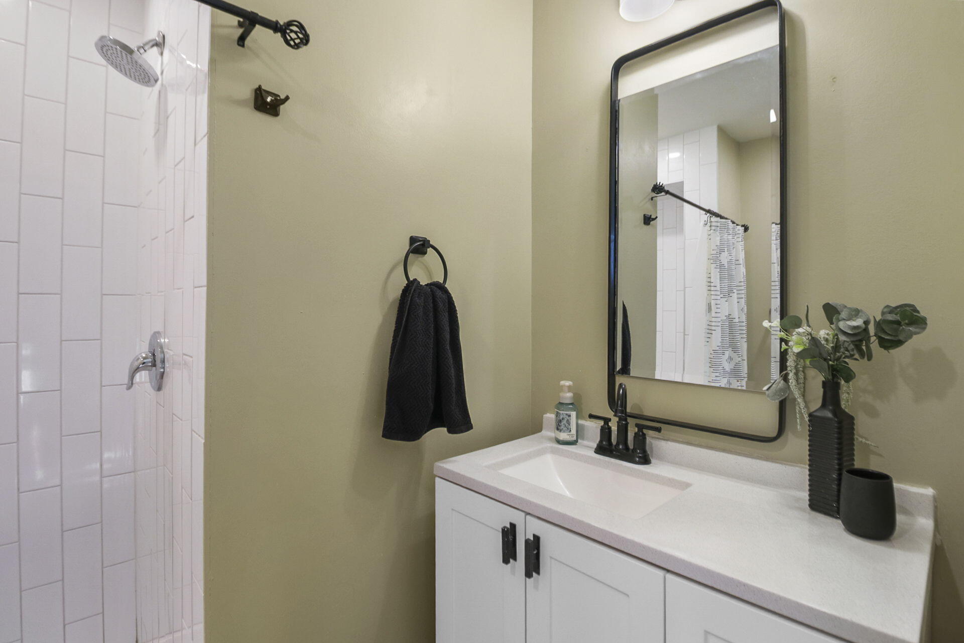 109 Marion Road Summerville, SC 29486 - Photo 20 of 33 20-web-or-mls-_MG_5510