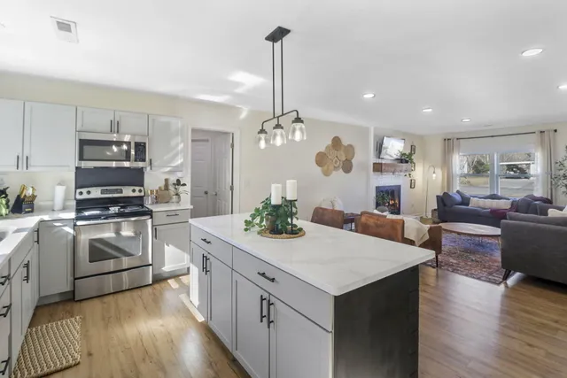 $340,000 | 109 Marion Road, Summerville, SC 29486