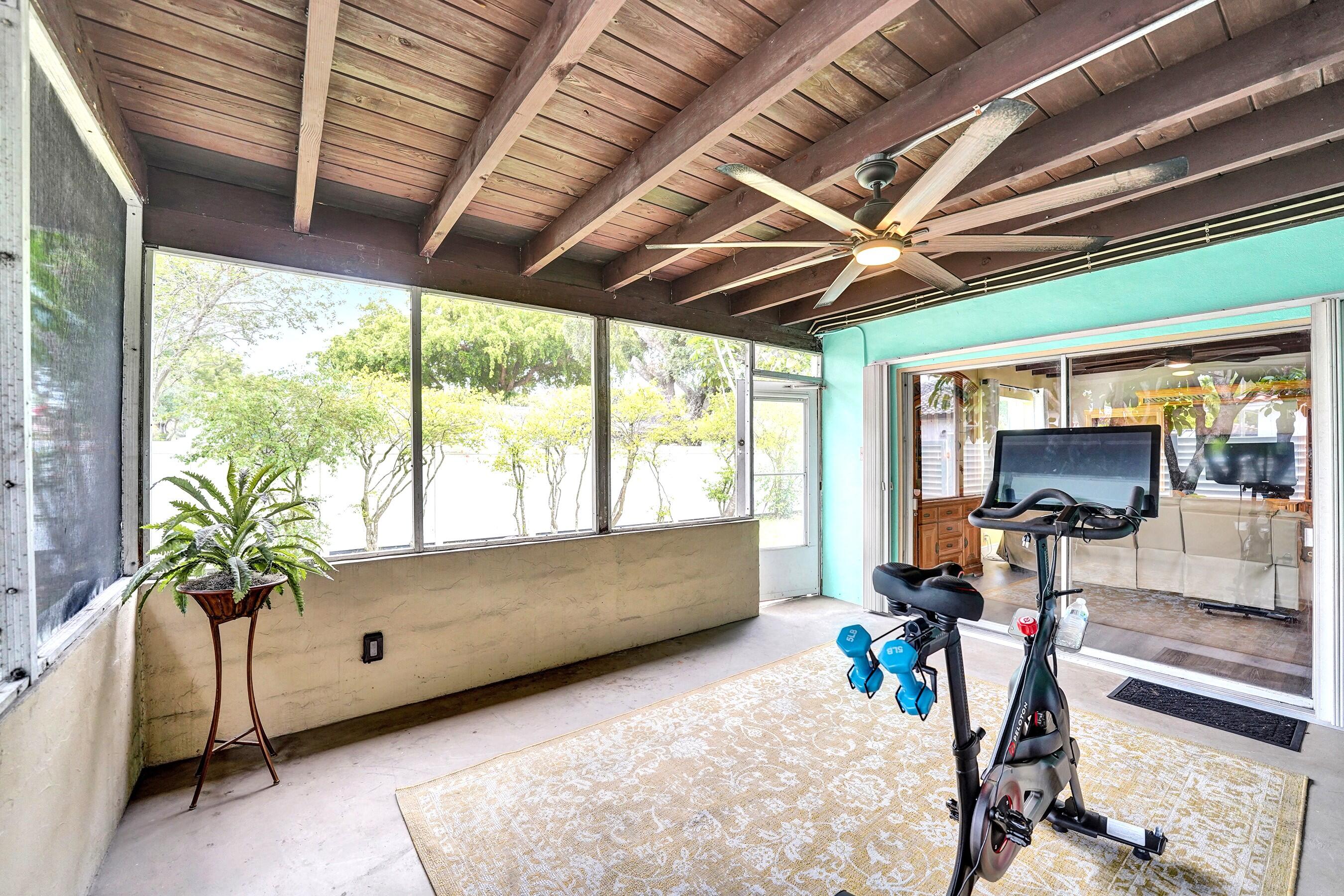 1341 North 30th Road Hollywood, FL 33021 - Photo 54 of 61 DSC08438