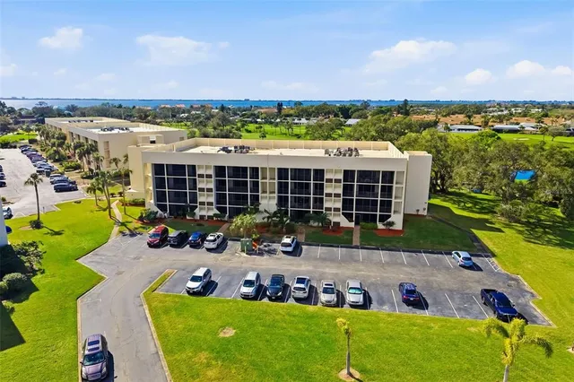 $199,900 | 4119 61st Ave Terrace West, Unit 308, Bradenton, FL 34210