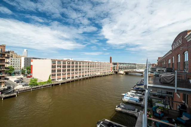 $829,000 | 130 South Water Street, Unit 405, Milwaukee, WI 53204