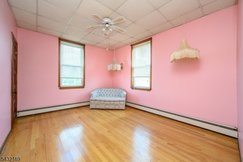 1120 Madison Hill Road Clark, NJ 07066 - Photo 26 of 49