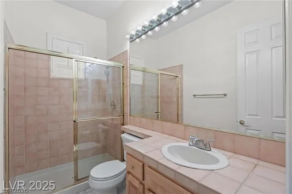 $5,200 | 425 Pinnacle Heights, Las Vegas, NV 89144