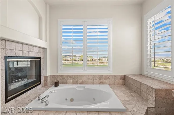 $5,200 | 425 Pinnacle Heights, Las Vegas, NV 89144