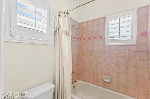 $5,200 | 425 Pinnacle Heights, Las Vegas, NV 89144