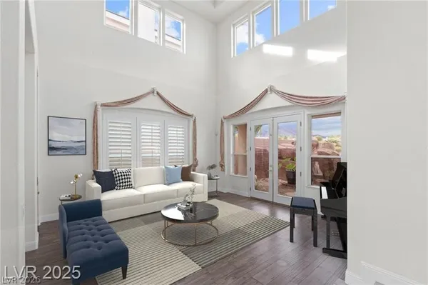 $5,200 | 425 Pinnacle Heights, Las Vegas, NV 89144