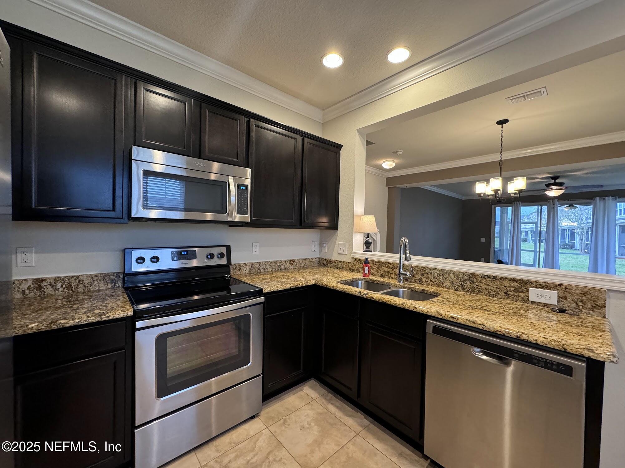 6772 Roundleaf Drive Jacksonville, FL 32258 - Photo 10 of 32 Roundleaf Kitchen