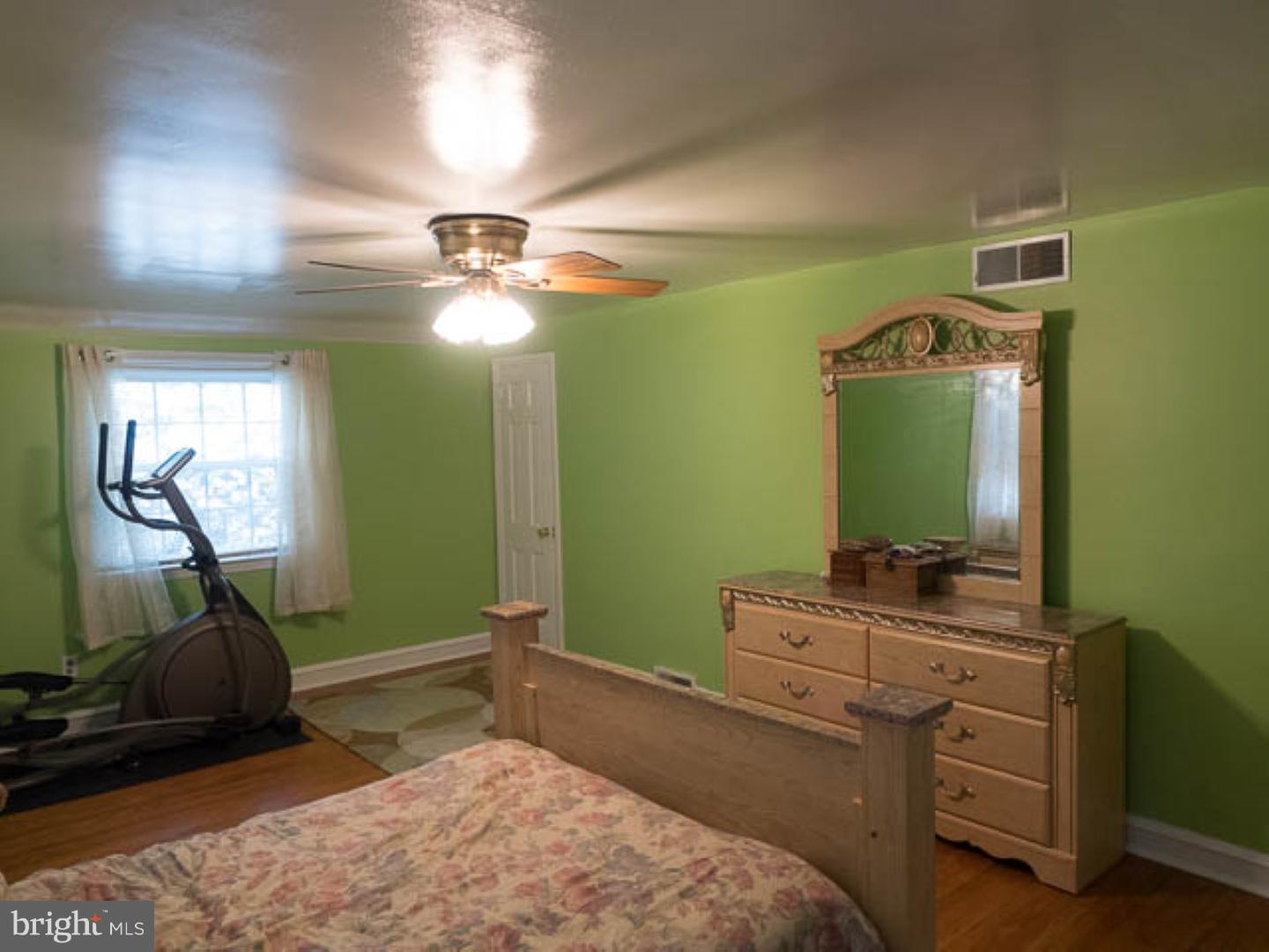107 Madison Road Lansdowne, PA 19050 - Photo 13 of 24 Master Bedroom