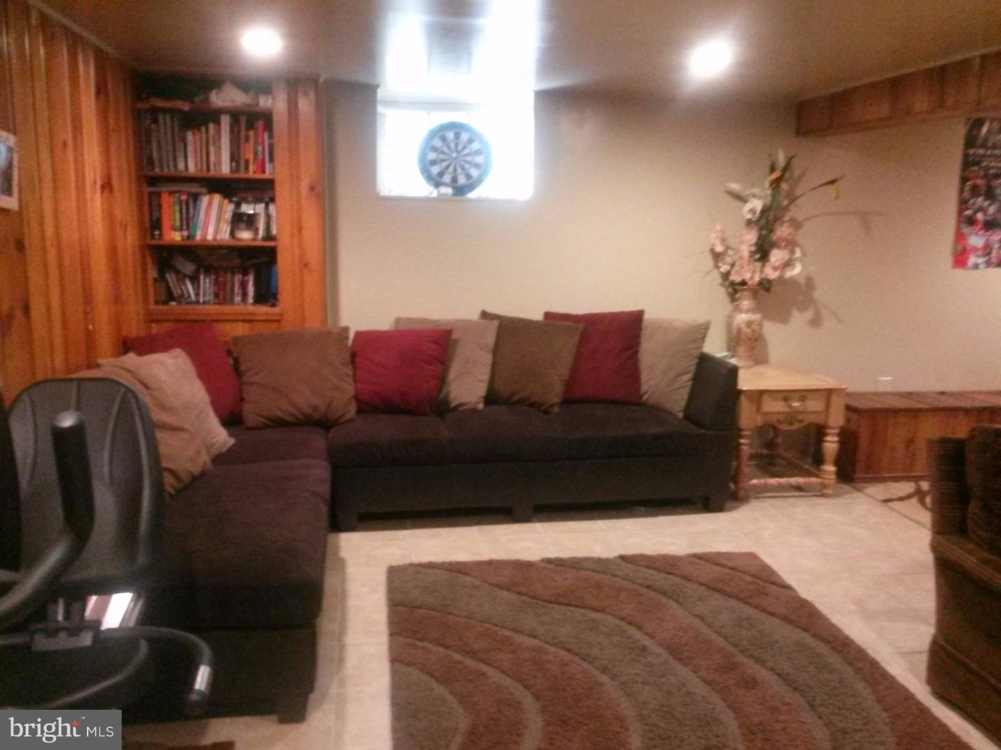 107 Madison Road Lansdowne, PA 19050 - Photo 22 of 24 Family Room
