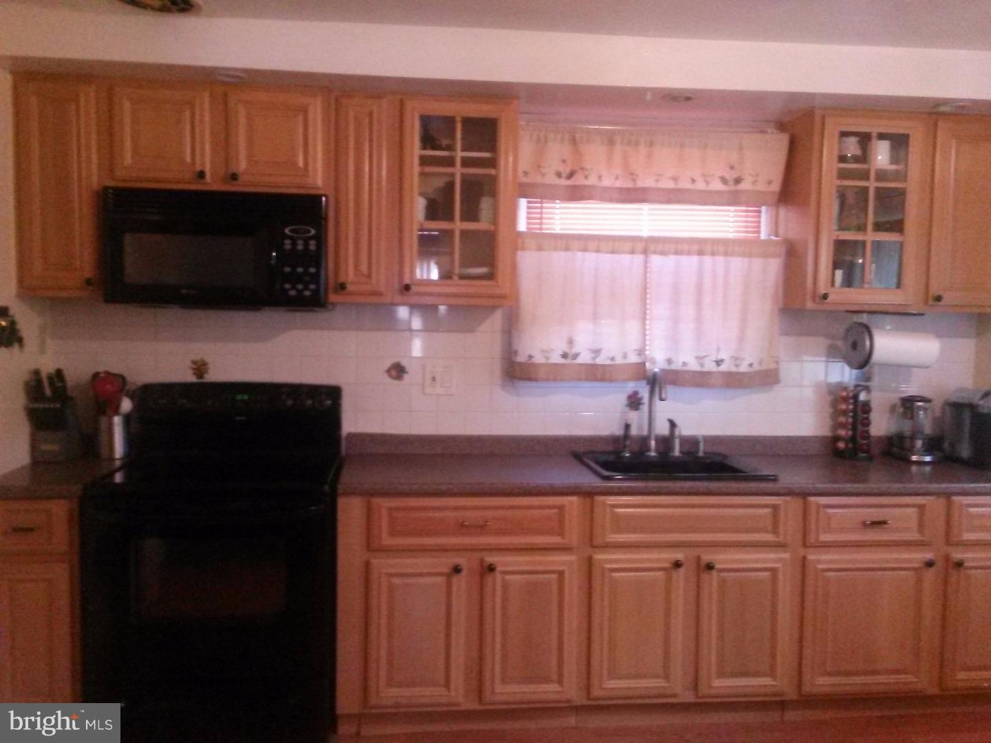 107 Madison Road Lansdowne, PA 19050 - Photo 9 of 24 Kitchen